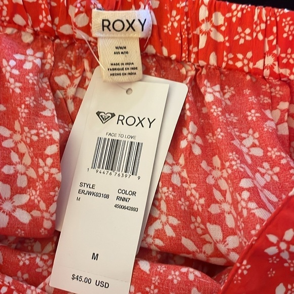 NWT Roxy Face to Love High Waisted Ruffled Mini Skirt Red Floral Size Medium - Picture 6 of 8